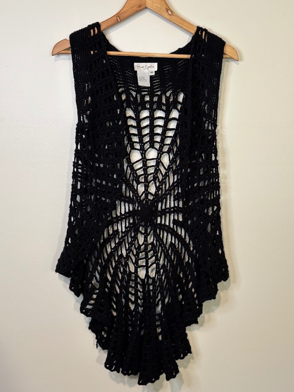 Crochet Open-Knit Sleeveless Cardigan Vest - Black